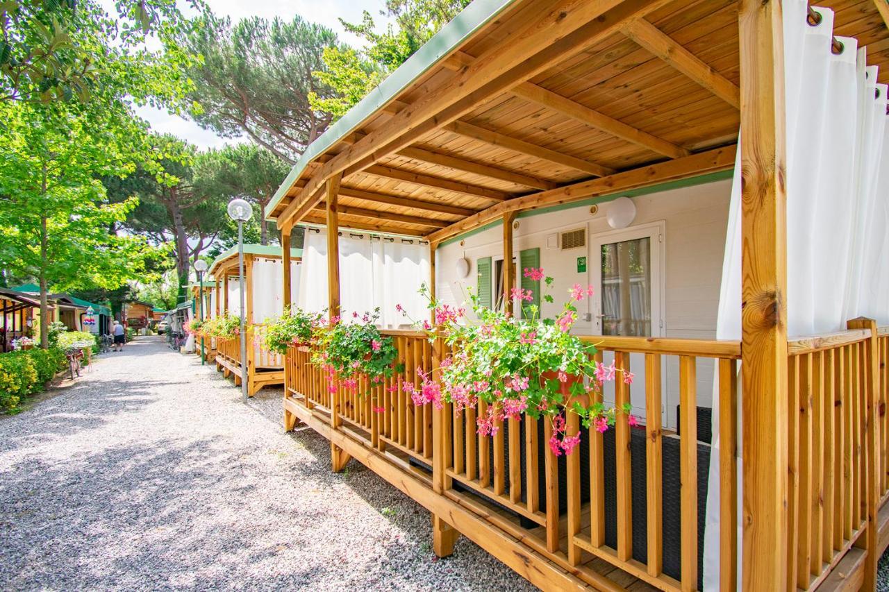 Camping Parco Vacanza Partaccia 2 Marina di Massa Dış mekan fotoğraf