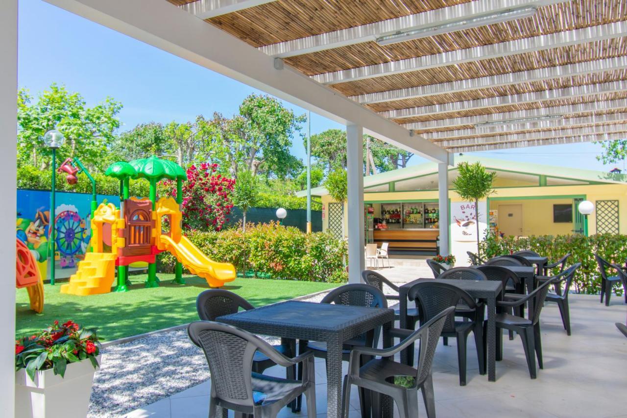 Camping Parco Vacanza Partaccia 2 Marina di Massa Dış mekan fotoğraf